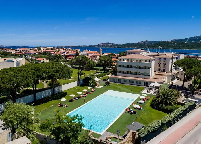 Ahr Baja Hotel & Spa Cannigione