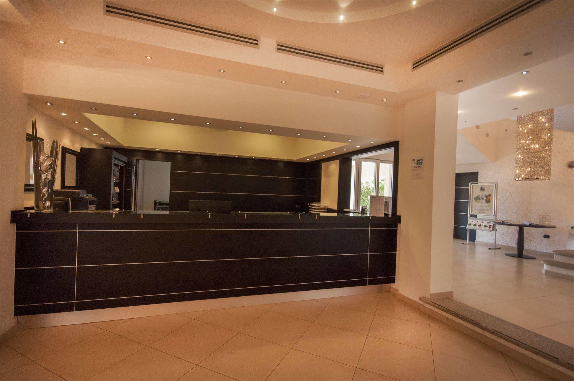 Hotel Ahr Baja &